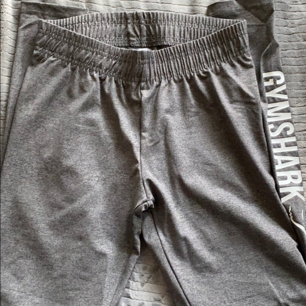 Dark gray gymshark leggings